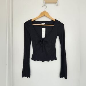 Urban Outfitters Kimchi Blue Quinn Ribbed Long Sleeve Top XS